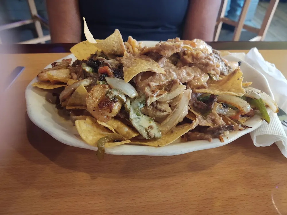 Chicken Fajitas Nachos